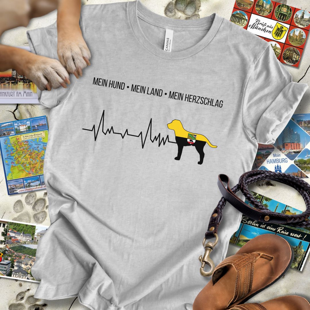 Mein Hund, Mein Land, Mein Herzschlag - Sachsen-Anhalt - T-Shirt Unisex Slim Fit
