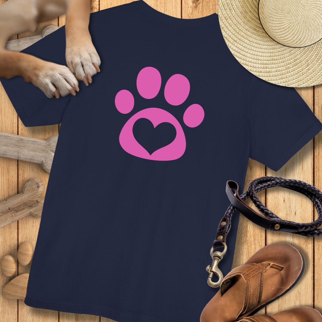 Love in Pink - Nur Hinten - T-Shirt Unisex Modern Fit - Weich & Leicht