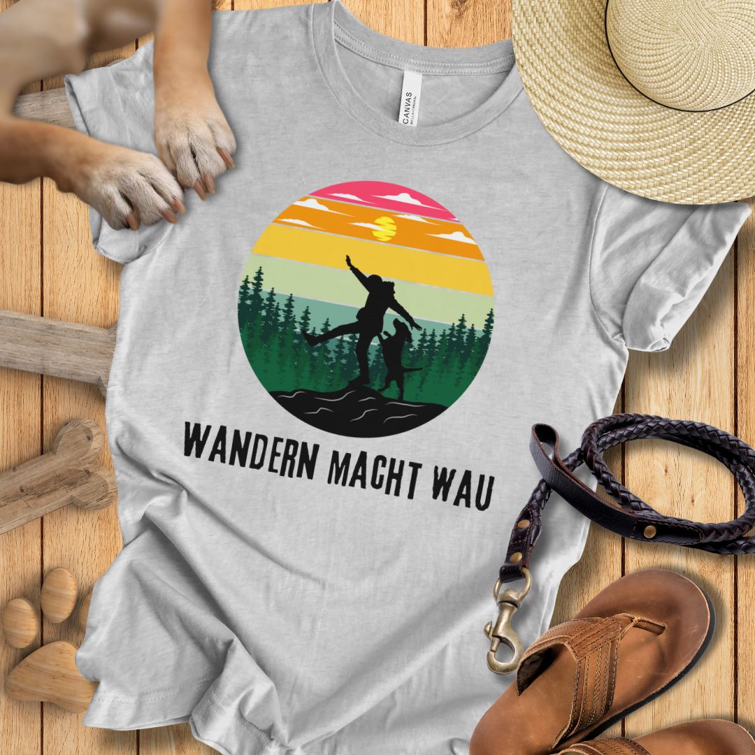 Wandern macht Wau - T-Shirt Unisex Modern Fit - Weich & Leicht