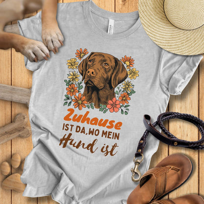 Zuhause ist da, wo mein Hund ist - Labrador - T-Shirt Unisex Modern Fit - Weich & Leicht