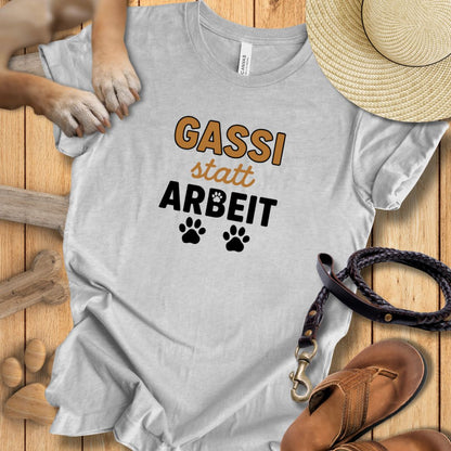 Gassi statt Arbeit - T-Shirt Unisex Modern Fit - Weich & Leicht