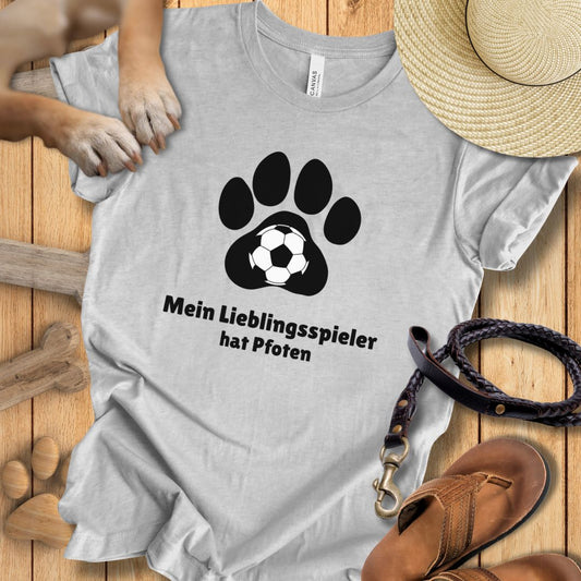 Mein Lieblingsspieler hat Pfoten - WM-Edition - T-Shirt Unisex Modern Fit - Weich & Leicht