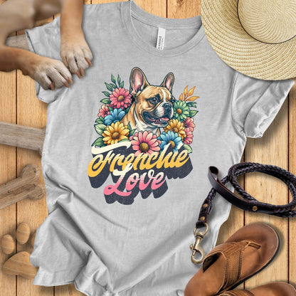 Frenchie Love - Französische Bulldogge - T-Shirt Unisex Modern Fit - Weich & Leicht