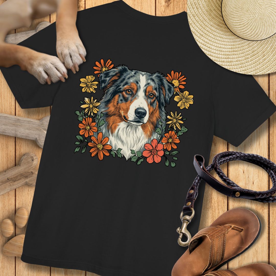Australian Shepherd in Blumen - Nur Hinten - T-Shirt Unisex Modern Fit - Weich & Leicht