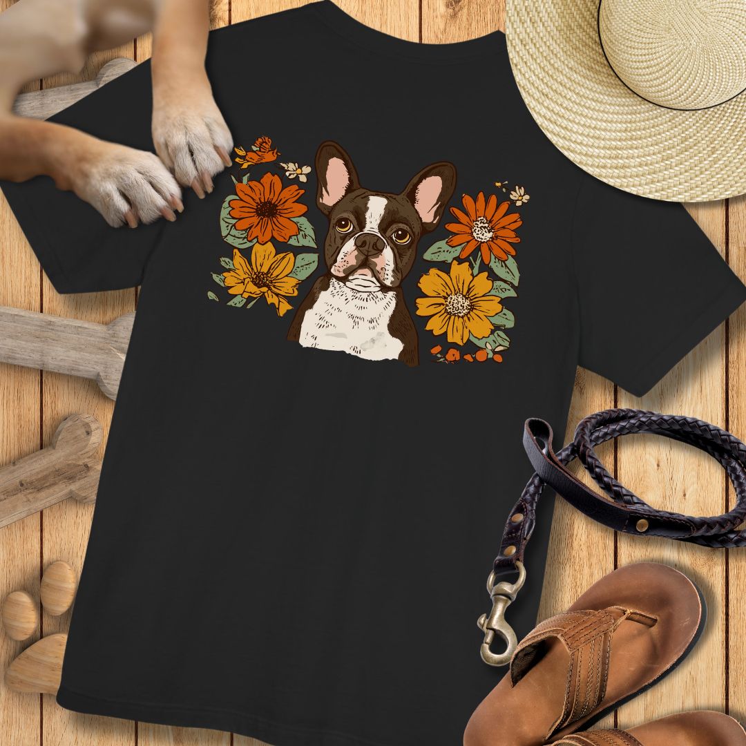 Französische Bulldogge in Blumen - Nur Hinten - T-Shirt Unisex Modern Fit - Weich & Leicht