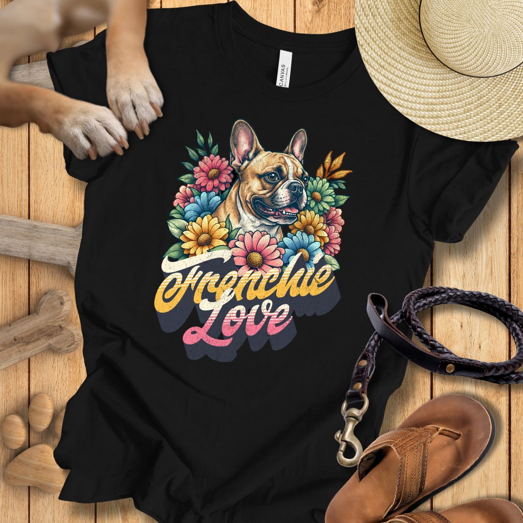 Frenchie Love - Französische Bulldogge - T-Shirt Unisex Modern Fit - Weich & Leicht