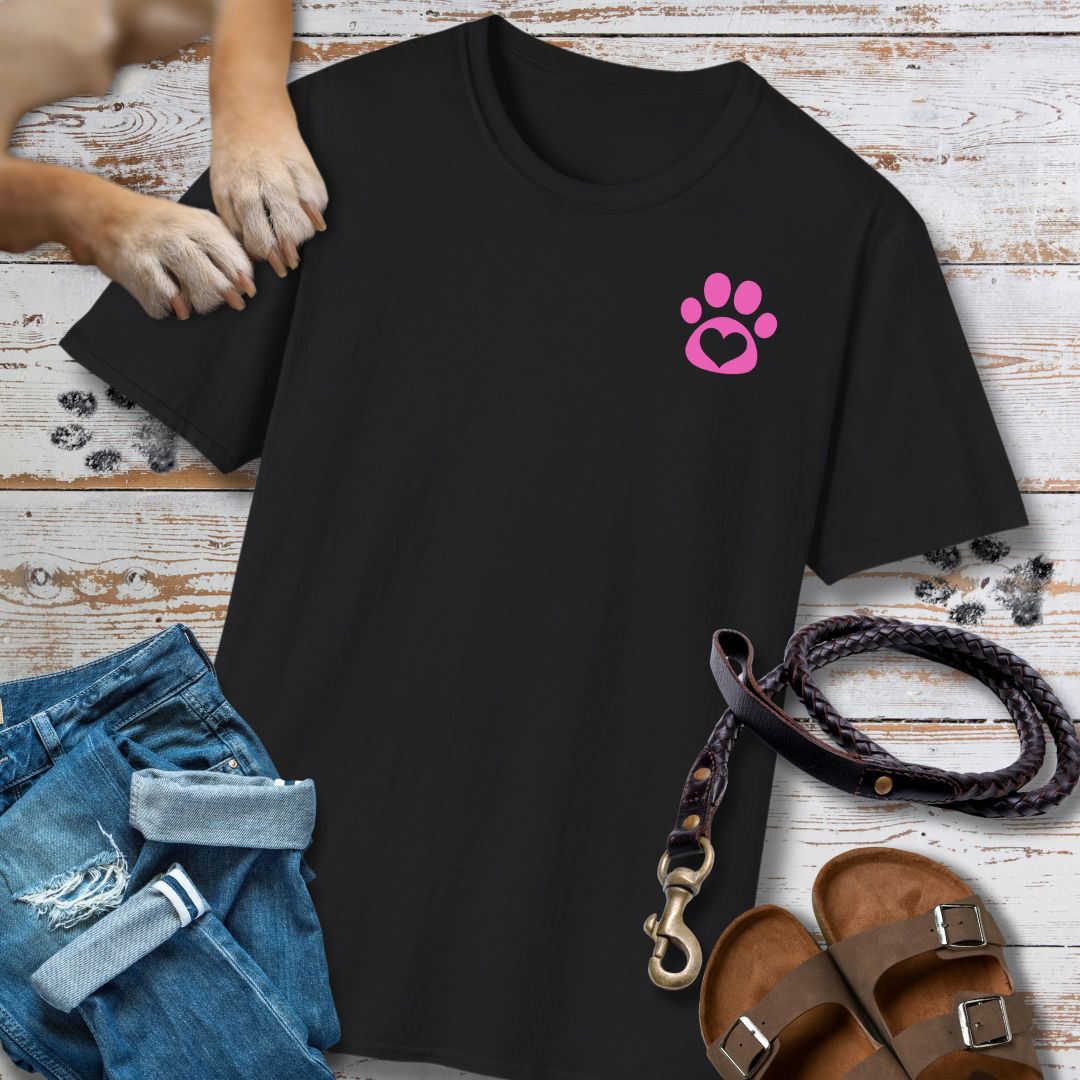 Love in Pink - Vorne & Hinten - T-Shirt Unisex Classic Fit - Bequemer Klassiker