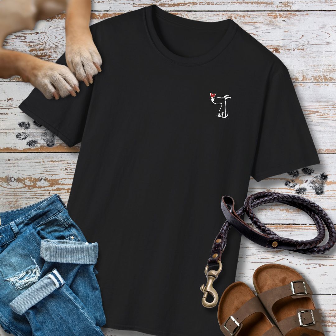 Kleiner Hund mit Herz - Vorne & Hinten - T-Shirt Unisex Classic Fit Standard Qualität