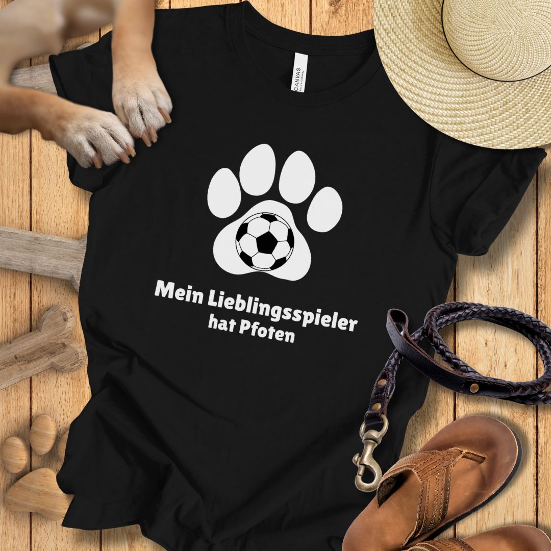 Mein Lieblingsspieler hat Pfoten - WM-Edition - T-Shirt Unisex Modern Fit - Weich & Leicht