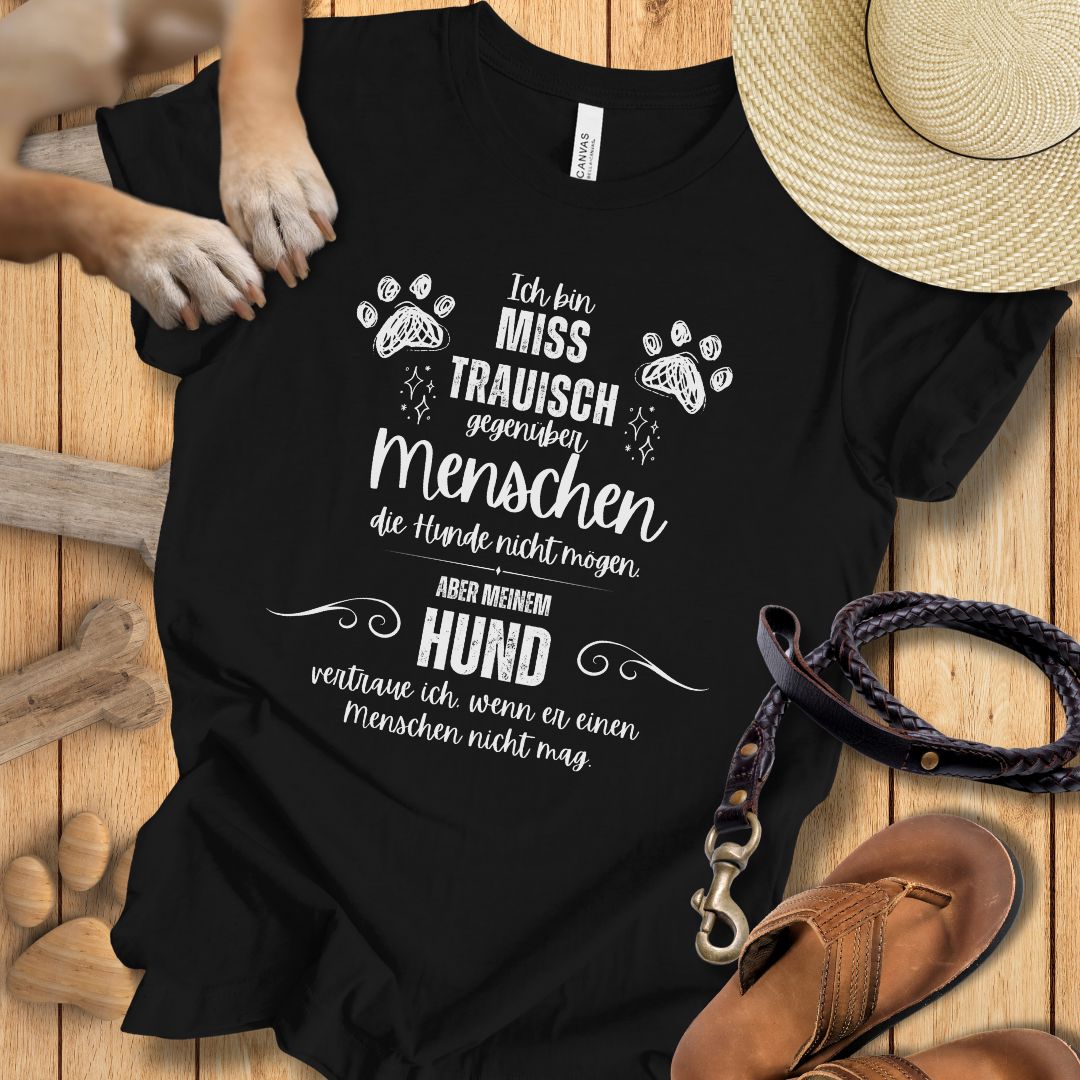 Ich bin misstrauisch - T-Shirt Unisex Modern Fit - Weich & Leicht