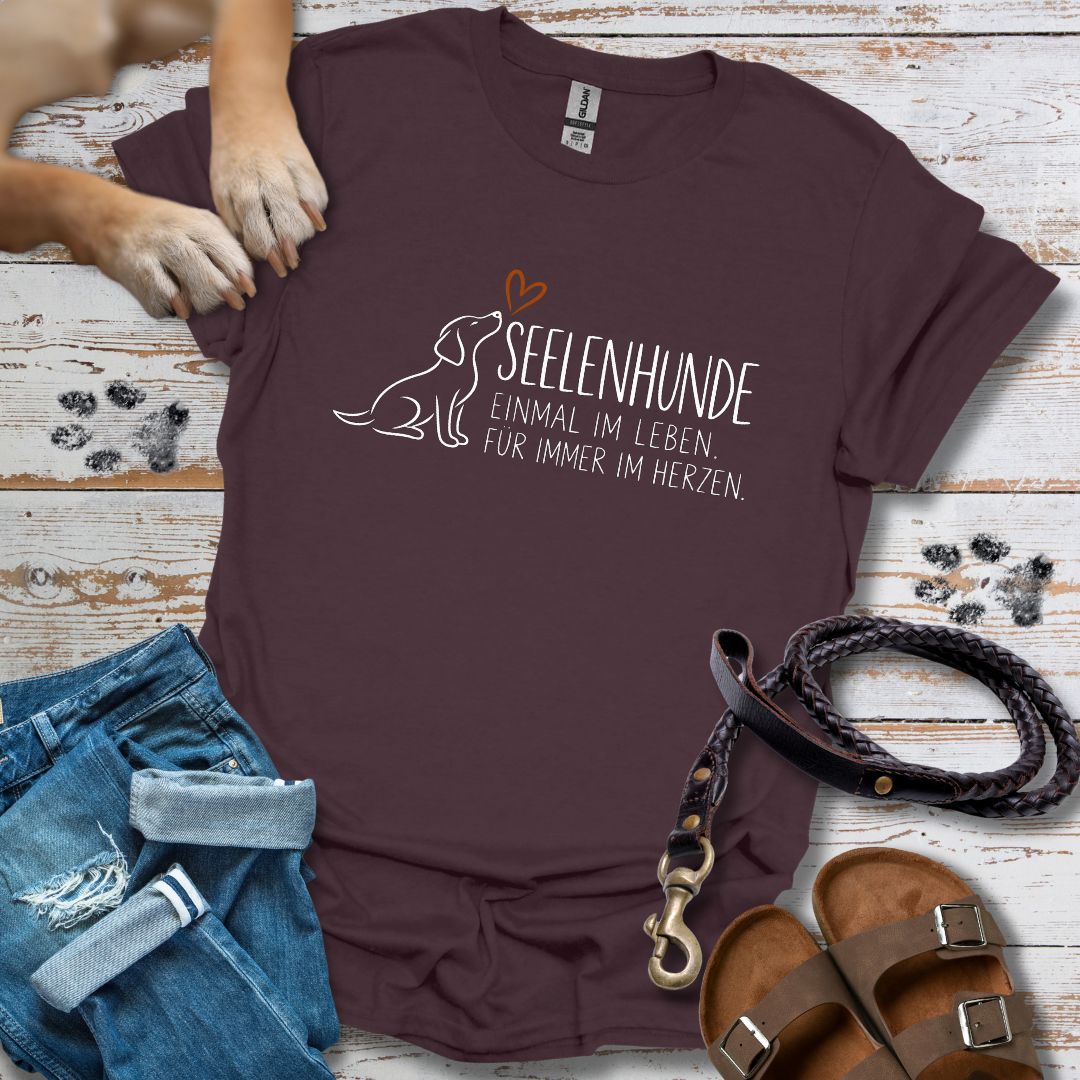 Seelenhunde – "Einmal im Leben, für immer im Herzen" - T-Shirt Classic Fit - Bequemer Klassiker