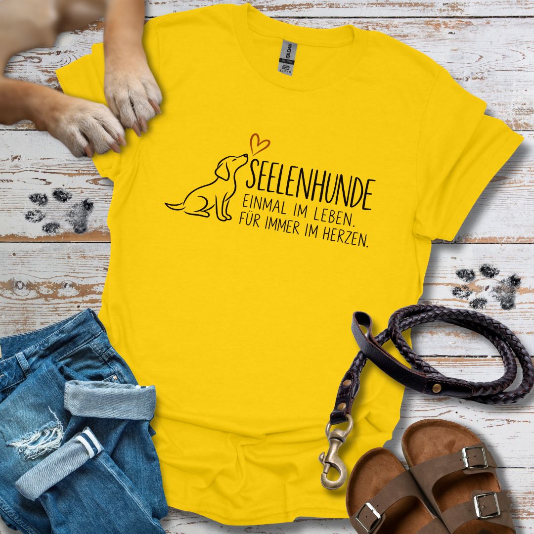 Seelenhunde – "Einmal im Leben, für immer im Herzen" - T-Shirt Classic Fit - Bequemer Klassiker