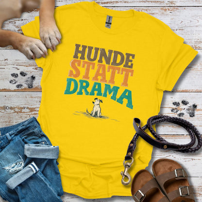 Hunde statt Drama -T-Shirt Unisex Classic Fit - Bequemer Klassiker