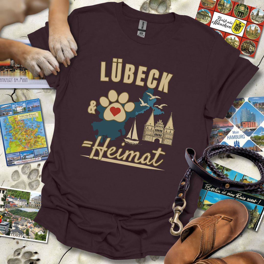 Lübeck & Hund = Heimat - T-Shirt Unisex Classic Fit - Bequemer Klassiker