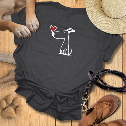 Kleiner Hund mit Herz - Beidseitig bedrucktes T-Shirt Damen Slim Fit
