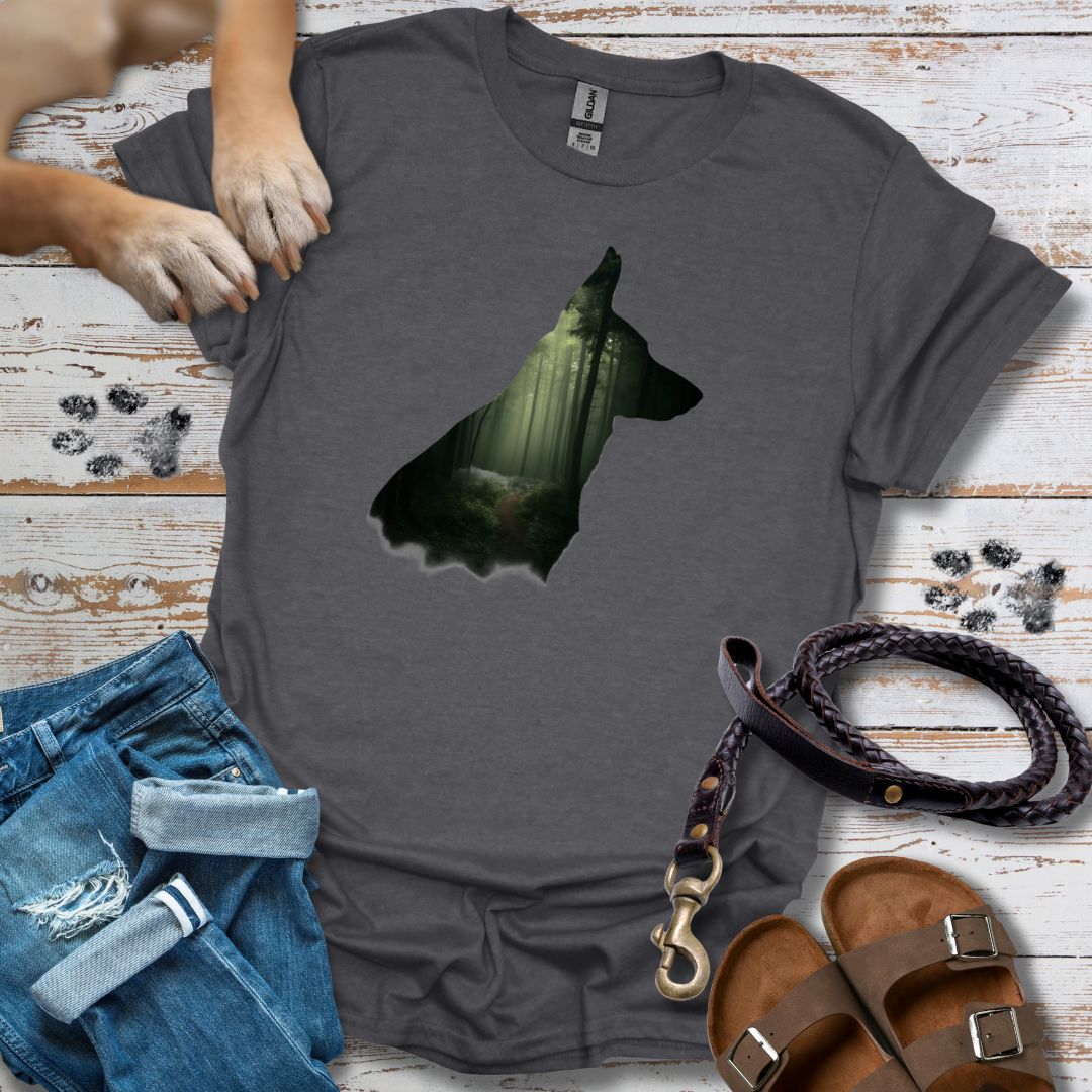 Schäferhund Silhouette mit Wald - T-Shirt Unisex Relaxed Fit