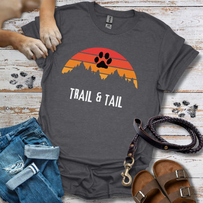 Trail & Tail T-Shirt Unisex Classic Fit - Bequemer Klassiker