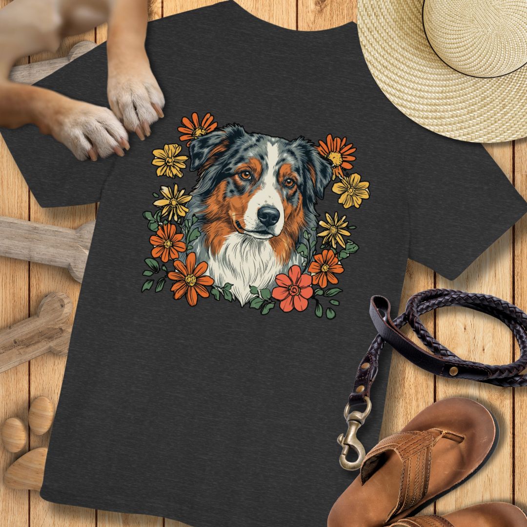 Australian Shepherd in Blumen - Nur Hinten - T-Shirt Unisex Modern Fit - Weich & Leicht