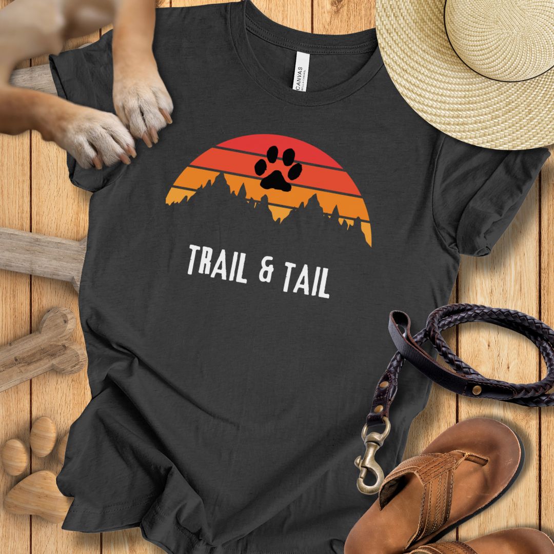 Trail & Tail - T-Shirt Unisex Modern Fit - Weich & Leicht