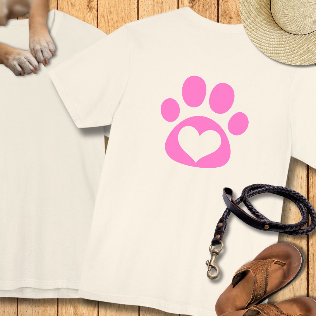 Love in Pink - Nur Hinten - T-Shirt Unisex Modern Fit - Weich & Leicht