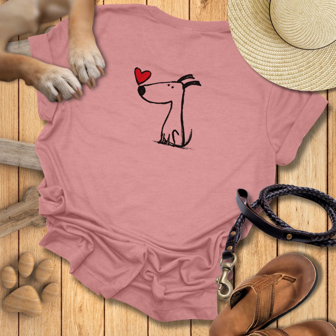Kleiner Hund mit Herz - Beidseitig bedrucktes T-Shirt Damen Slim Fit
