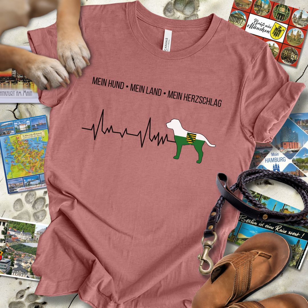 Mein Hund, Mein Land, Mein Herzschlag - Sachsen - T-Shirt Unisex Slim Fit
