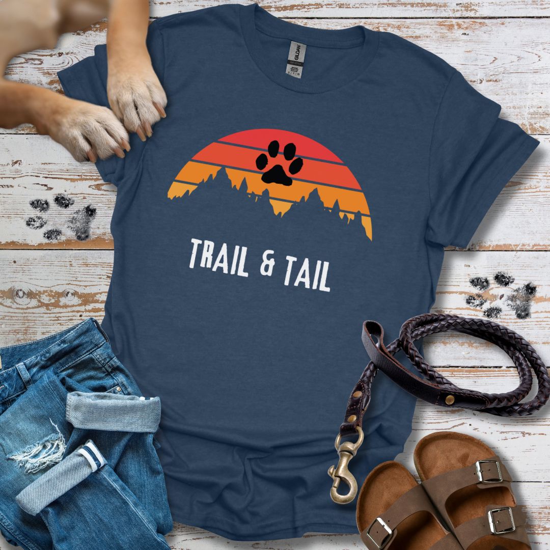 Trail & Tail T-Shirt Unisex Classic Fit - Bequemer Klassiker