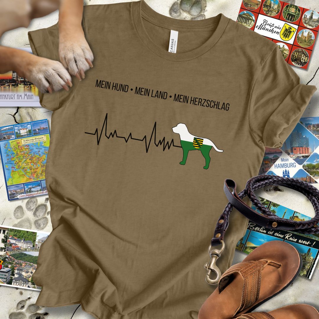 Mein Hund, Mein Land, Mein Herzschlag - Sachsen - T-Shirt Unisex Slim Fit