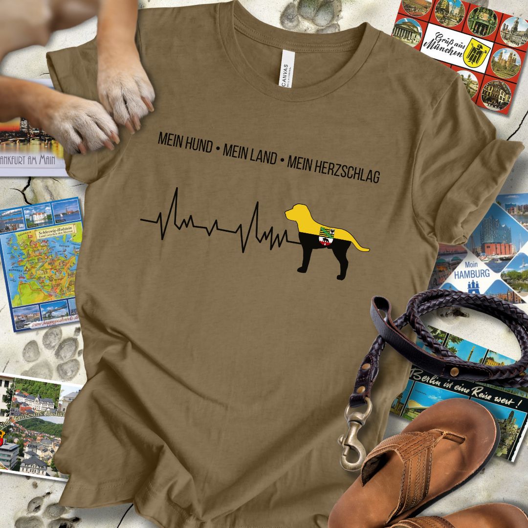 Mein Hund, Mein Land, Mein Herzschlag - Sachsen-Anhalt - T-Shirt Unisex Slim Fit