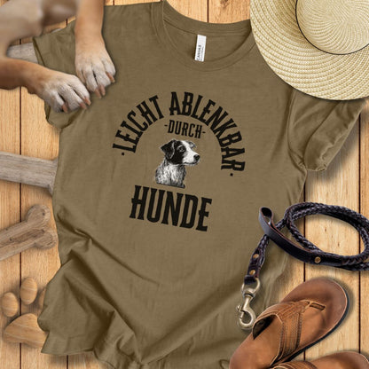 Leicht ablenkbar durch Hunde - T-Shirt Unisex Modern Fit - Weich & Leicht