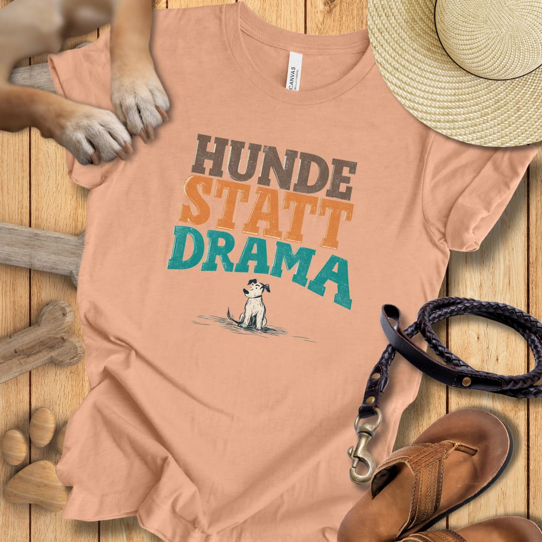 Hunde statt Drama - T-Shirt Unisex Modern Fit - Weich & Leicht