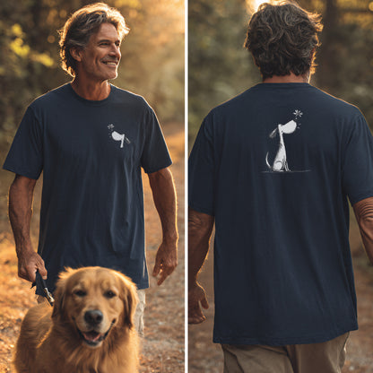 Kleiner Hund mit Blume - Vorne & Hinten - T-Shirt Unisex Modern Fit - Weich & Leicht