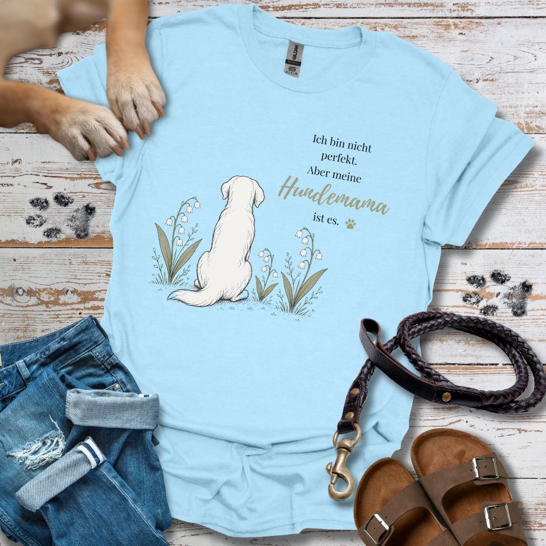 T-Shirt des Monats Mai "Hundemama - leise Liebe" – T-Shirt Unisex Classic Fit - Bequemer Klassiker