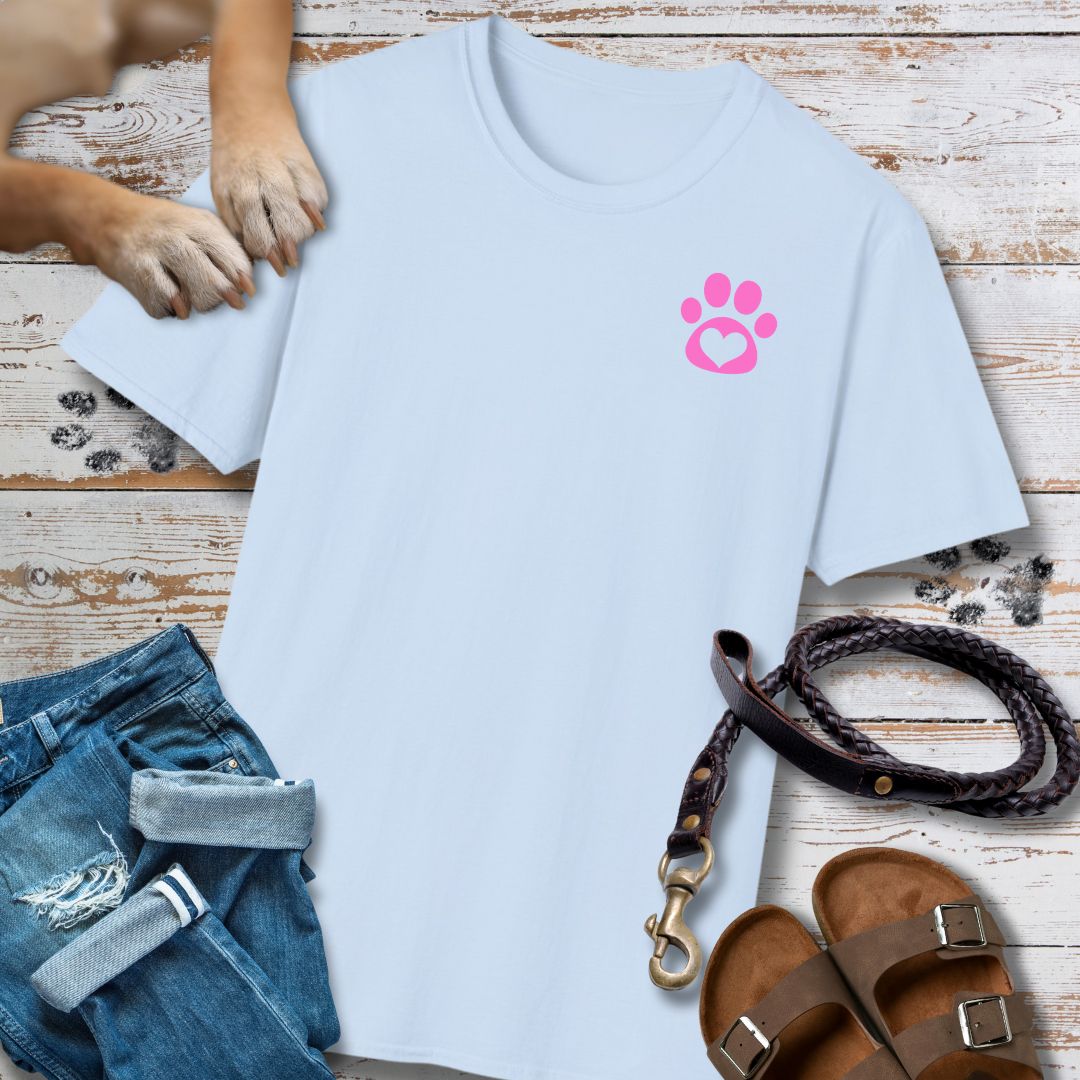 Love in Pink - Vorne & Hinten - T-Shirt Unisex Classic Fit - Bequemer Klassiker