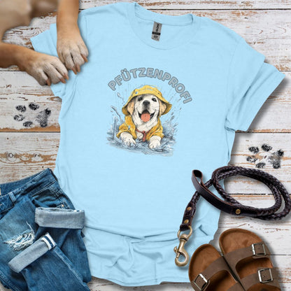 T‑Shirt des Monats November "Pfützenprofi" - T-Shirt Unisex Classic Fit - Bequemer Klassiker