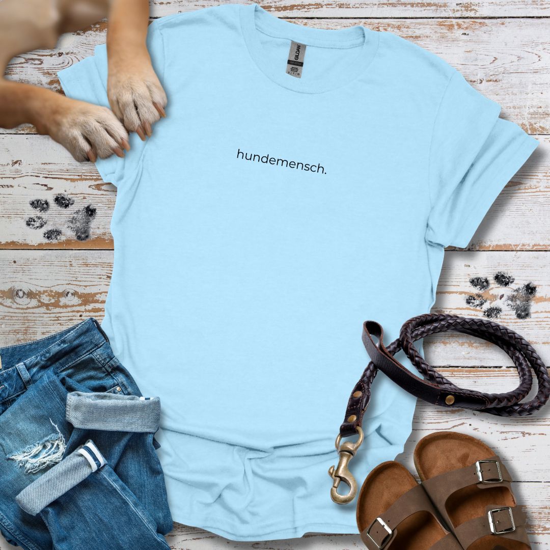 hundemensch. - T-Shirt Unisex Classic Fit - Bequemer Klassiker