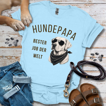 T-Shirt des Monats Mai "Bester Job der Welt: Hundepapa" - T-Shirt Unisex Classic Fit - Bequemer Klassiker