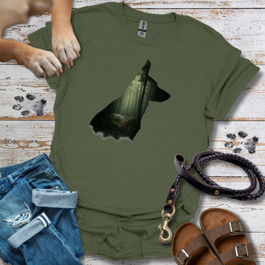 Schäferhund Silhouette mit Wald - T-Shirt Unisex Relaxed Fit