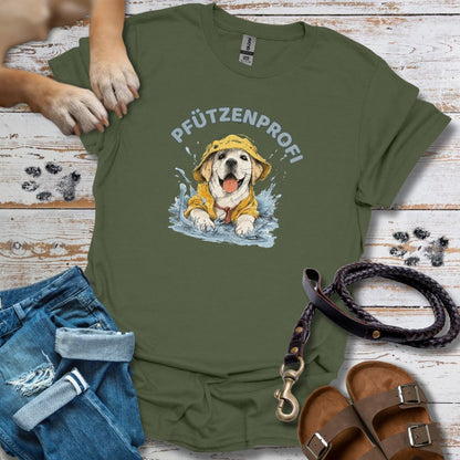 T‑Shirt des Monats November "Pfützenprofi" - T-Shirt Unisex Classic Fit - Bequemer Klassiker