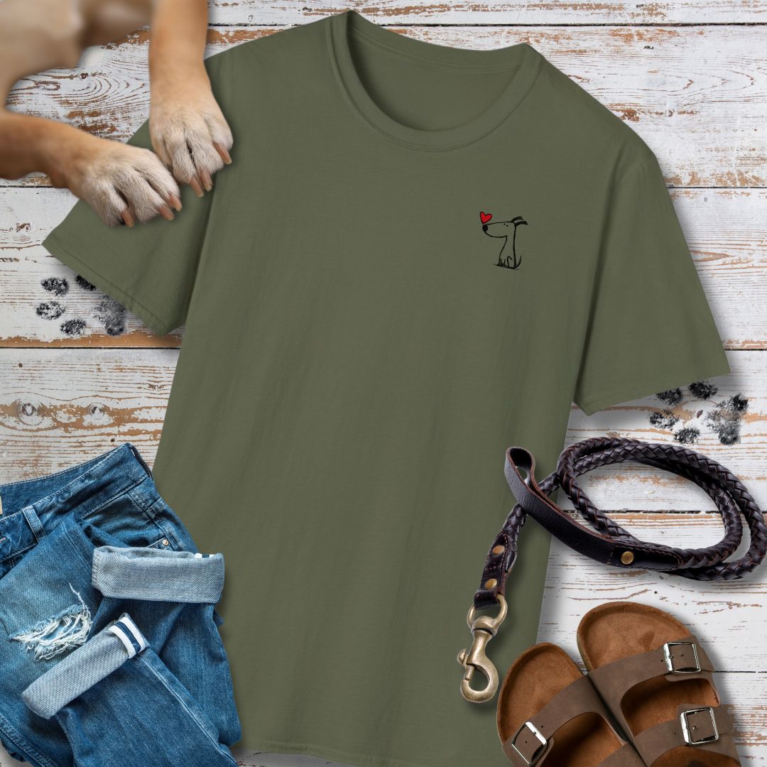 Kleiner Hund mit Herz - Vorne & Hinten - T-Shirt Unisex Classic Fit Standard Qualität