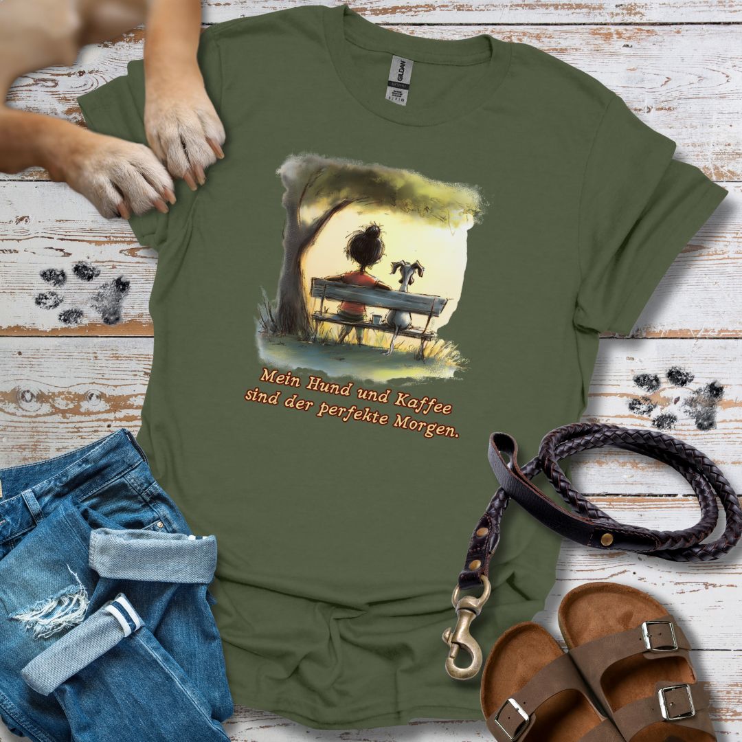 Mein Hund und Kaffee sind der perfekte Morgen - T-Shirt Unisex Relaxed Fit