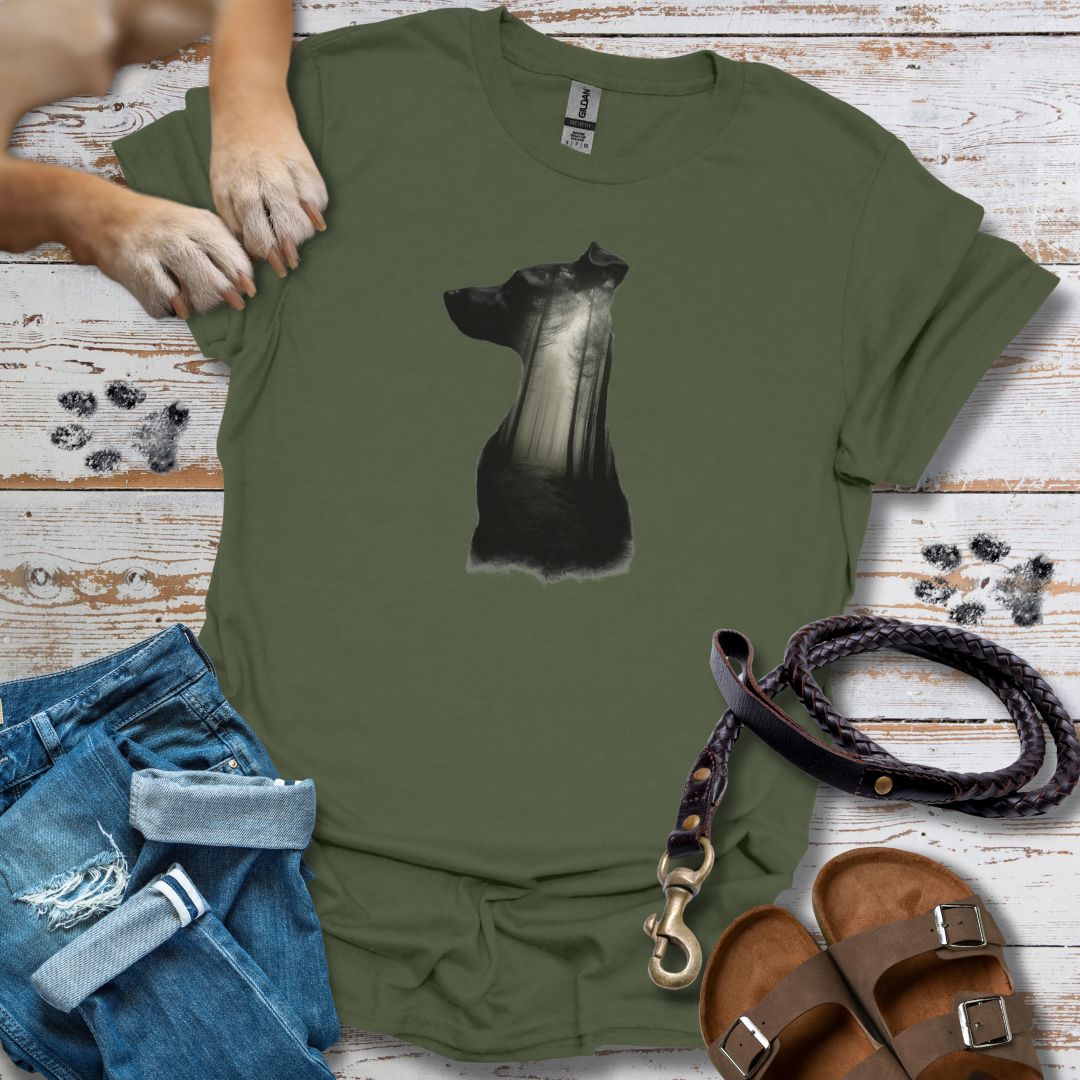 Hund Silhouette mit Wald - T-Shirt Unisex Relaxed Fit