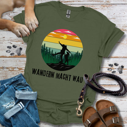 Wandern macht Wau - T-Shirt Unisex Classic Fit - Bequemer Klassiker