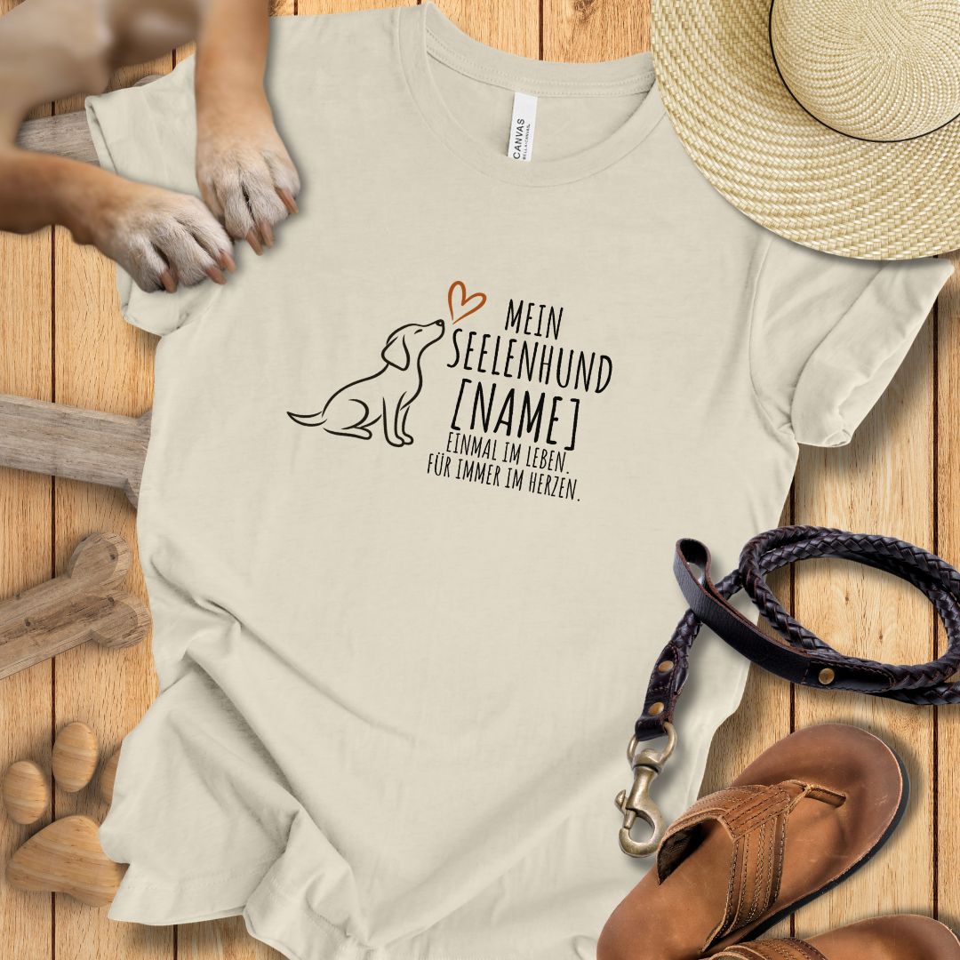 Mein Seelenhund Personalisierbar - T-Shirt Unisex Modern Fit - Weich & Leicht