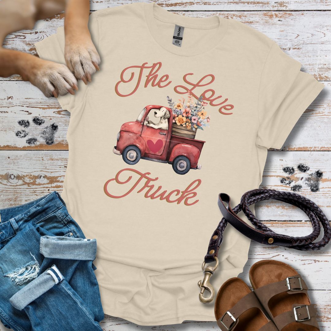 The Love Truck - T-Shirt Unisex Relaxed Fit