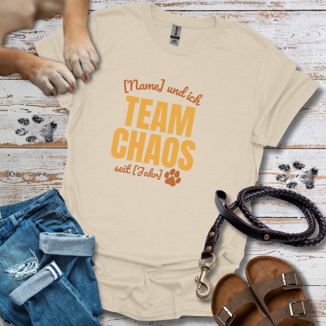 Team Chaos Personalisierbar - T-Shirt Unisex Classic Fit - Bequemer Klassiker