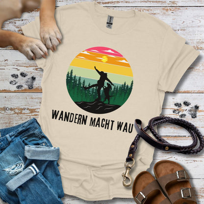Wandern macht Wau - T-Shirt Unisex Classic Fit - Bequemer Klassiker