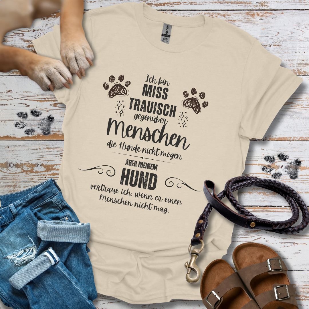 Ich bin misstrauisch - T-Shirt Unisex Classic Fit - Bequemer Klassiker