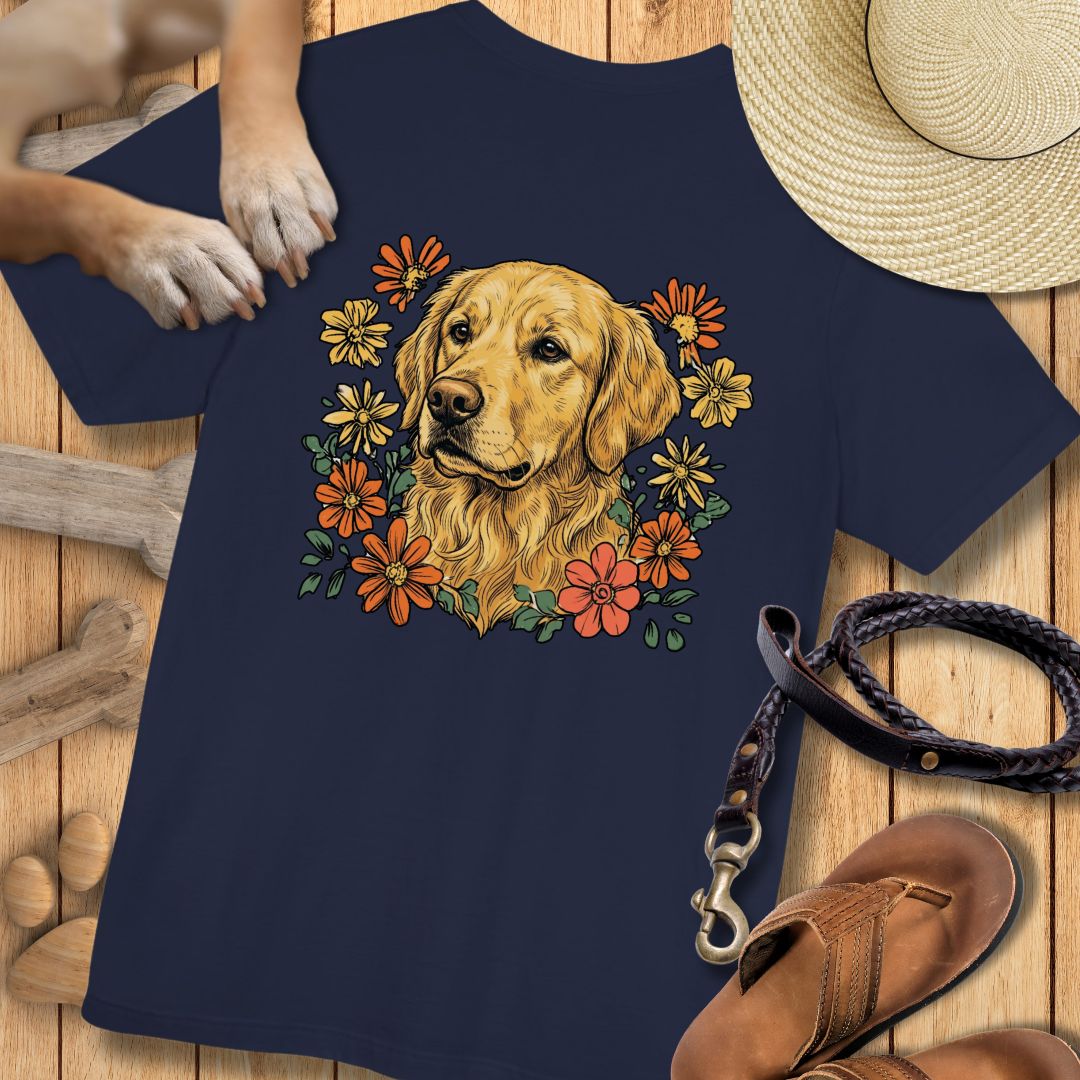 Golden Retriever in Blumen - Nur Hinten - T-Shirt Unisex Modern Fit - Weich & Leicht