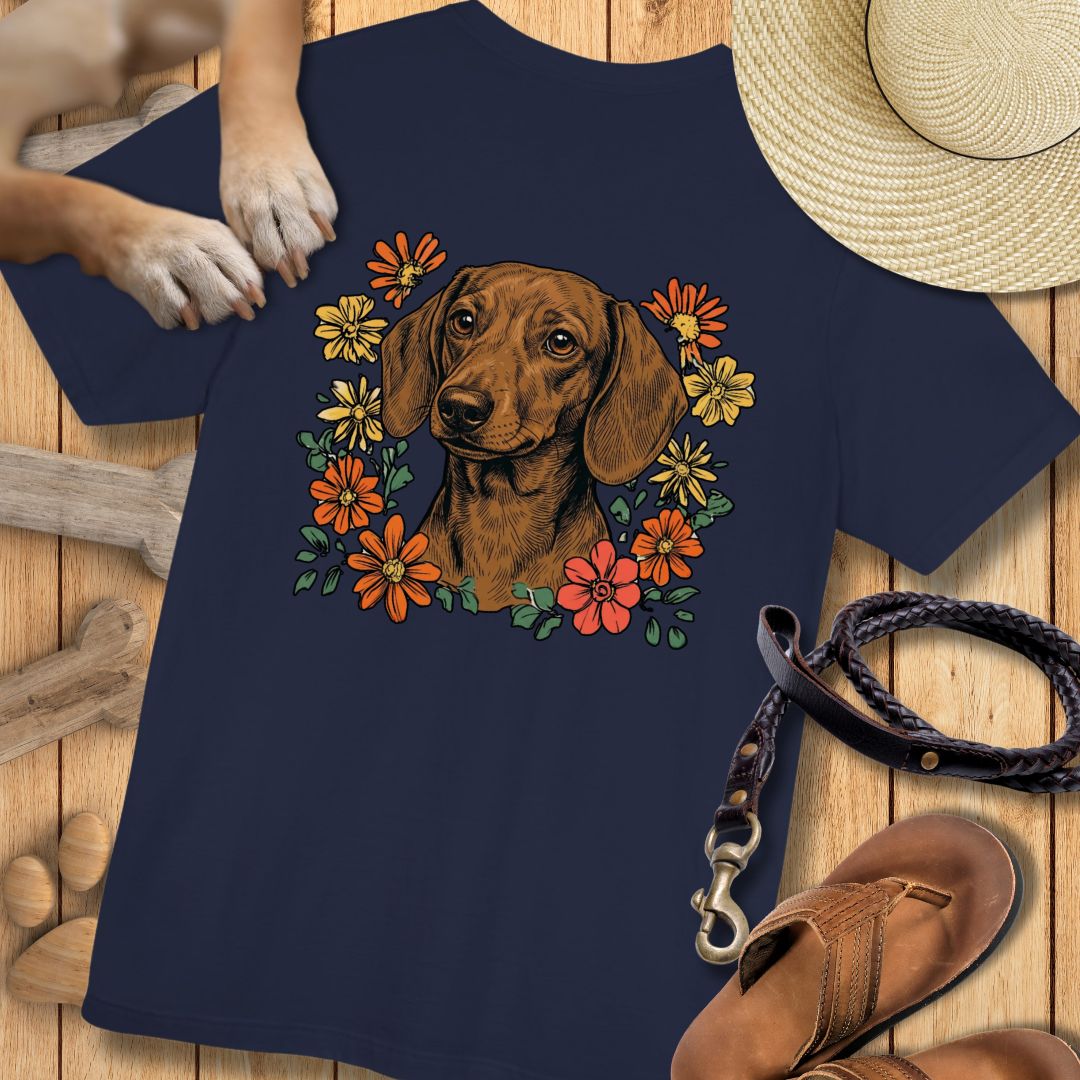 Dackel in Blumen - Nur Hinten - T-Shirt Unisex Modern Fit - Weich & Leicht